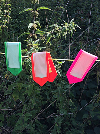 Glowing-Tags