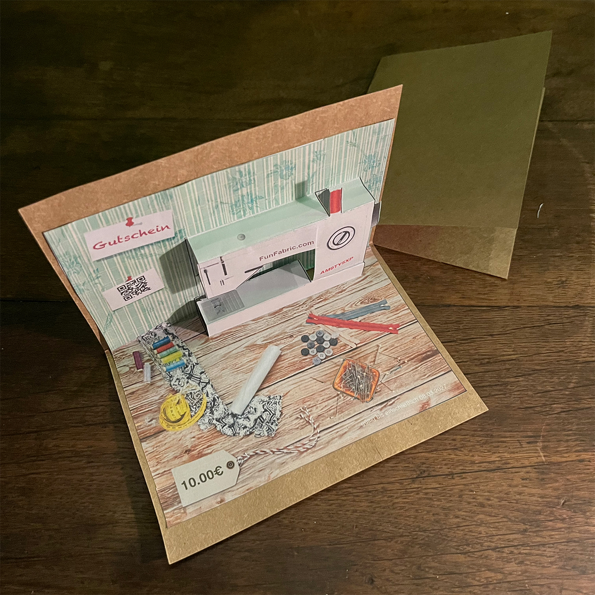 Gutscheinkarte ausschneiden